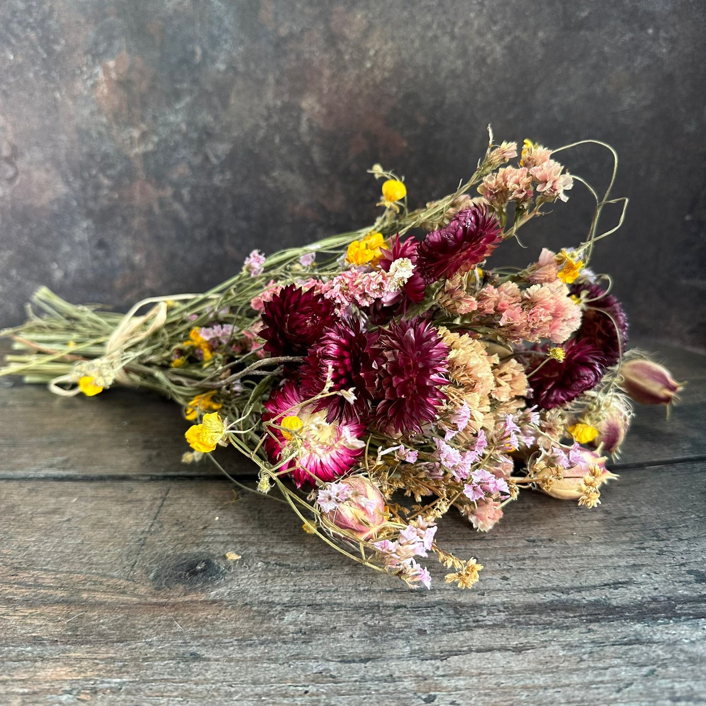 Dried flower bunches